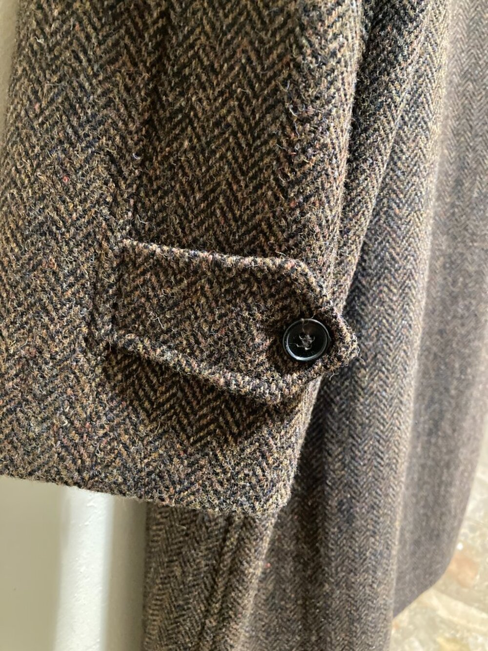 Paynter Jacket Co. Harris Tweed Overcoat, like new - Picture 7 of 16